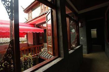 Bo Ai Inn- Lijiang Lijiang  Extérieur photo